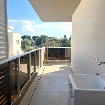 La Casa Di Stella Monopoli